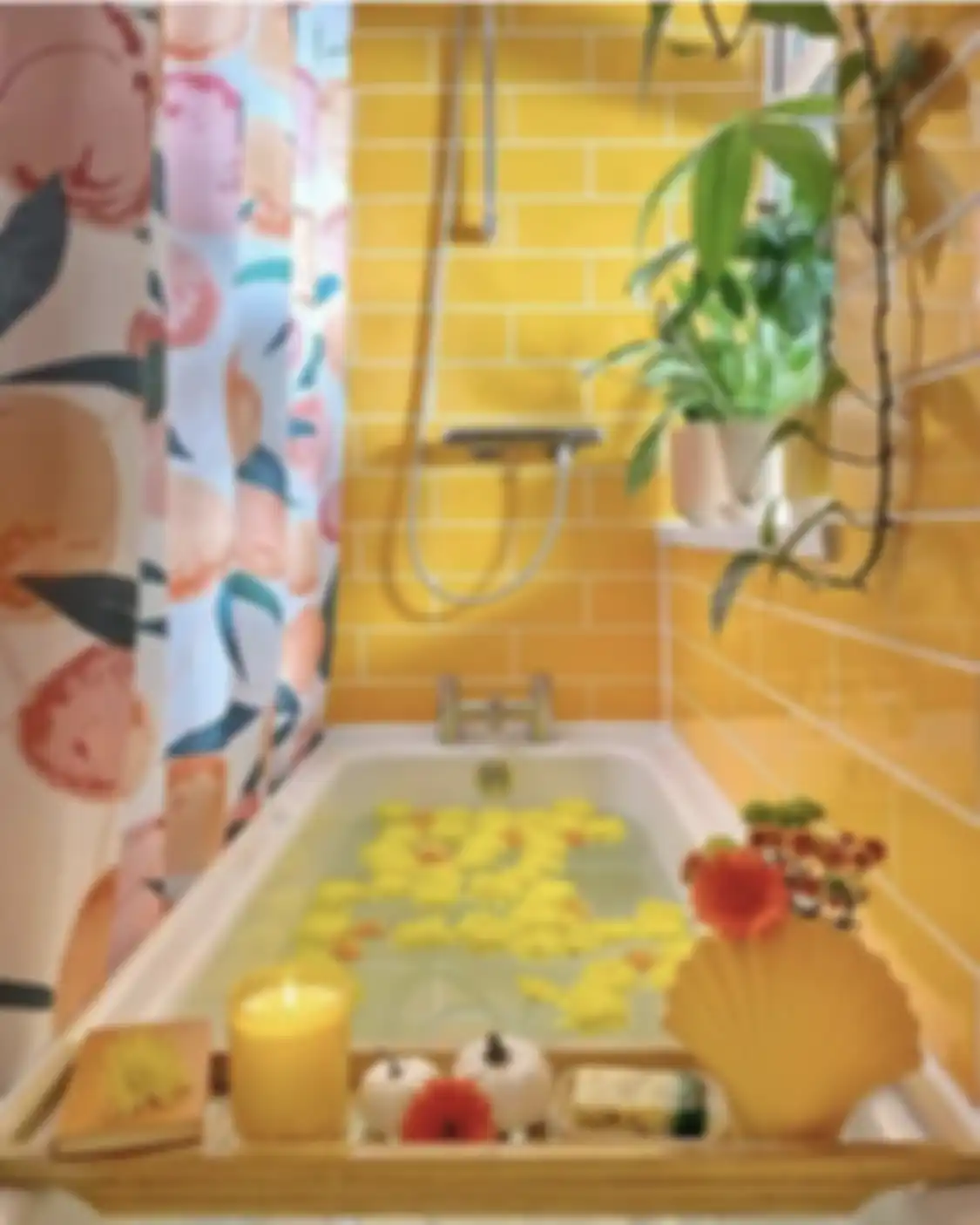 Inilah 7 desain kamar mandi warna kuning yang bikin tetangga auto respons begini. Jauh dari kata norak! Cek foto cantiknya sekarang. 