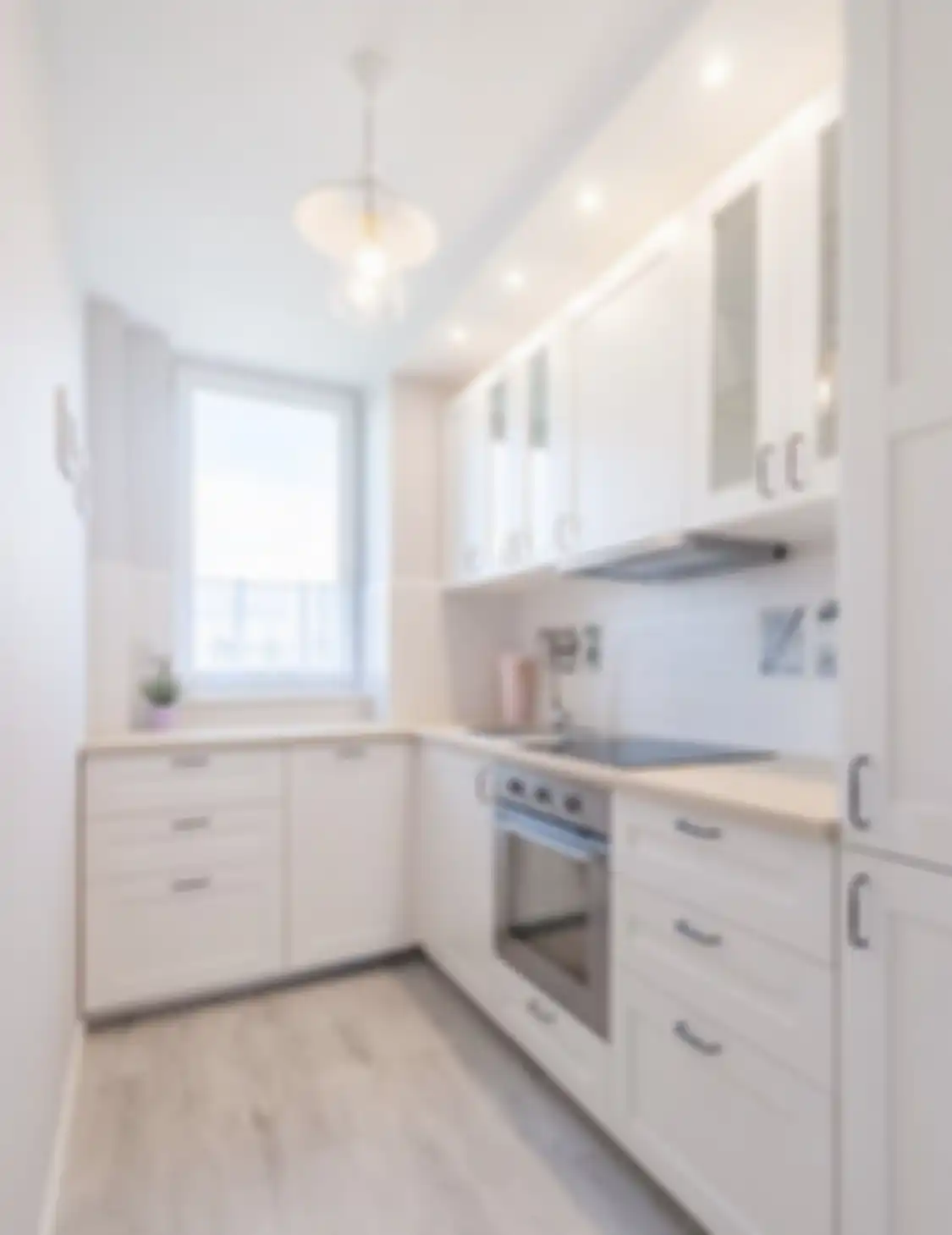 Foto desain dapur mungil menjadi inspirasi karena 7 gaya minimalis ini. Tampilannya bikin dapur estetik di lahan sempit. 