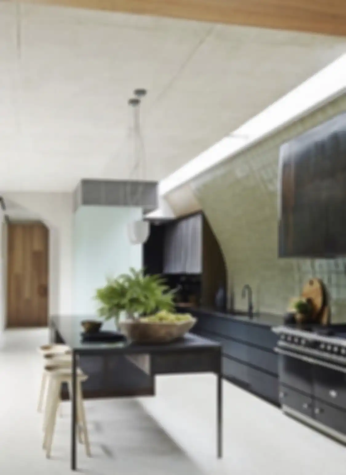 Lihat 11 model kitchen island yang dijamin desain dapur makin sering diintip tetangga. Simak ide bagus berikut ini.