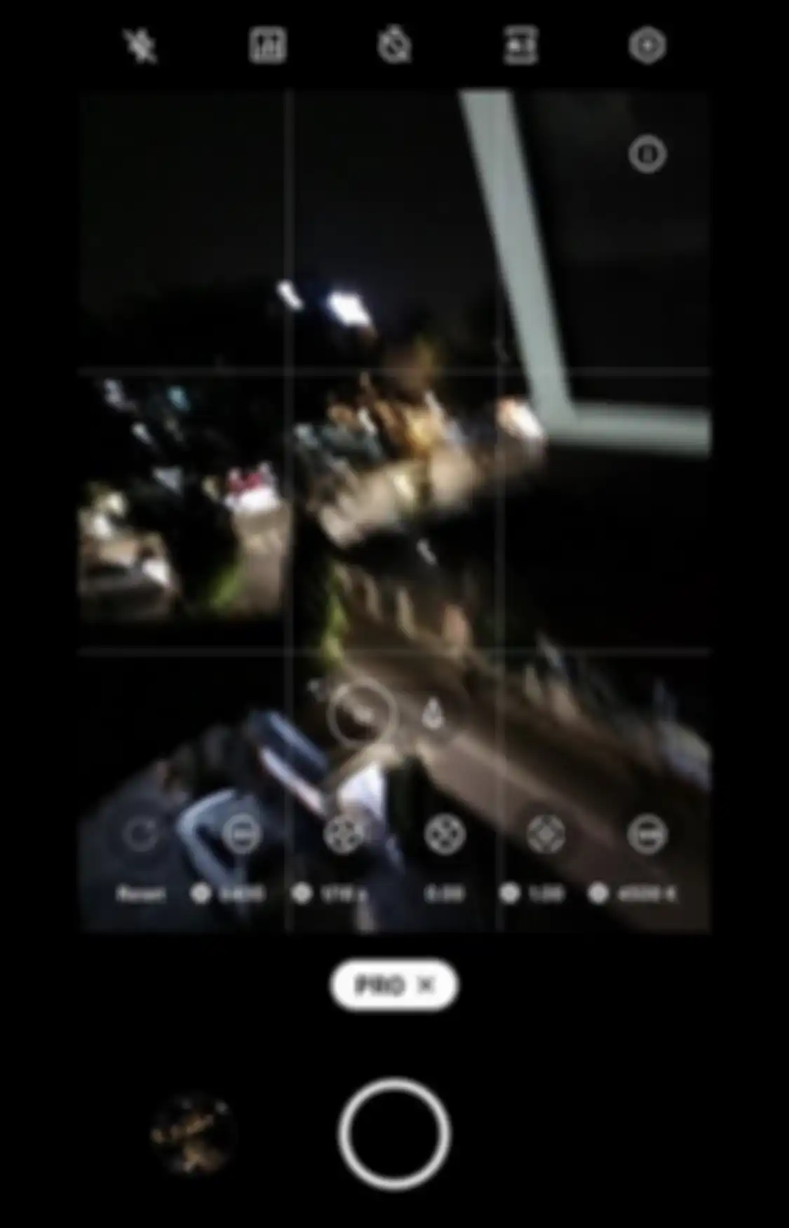 Sekalipun punya kekurangan begini, Oppo Reno7 tetap bisa menghasilkan foto light trails ciamik. Ini 5 cara mudahnya.