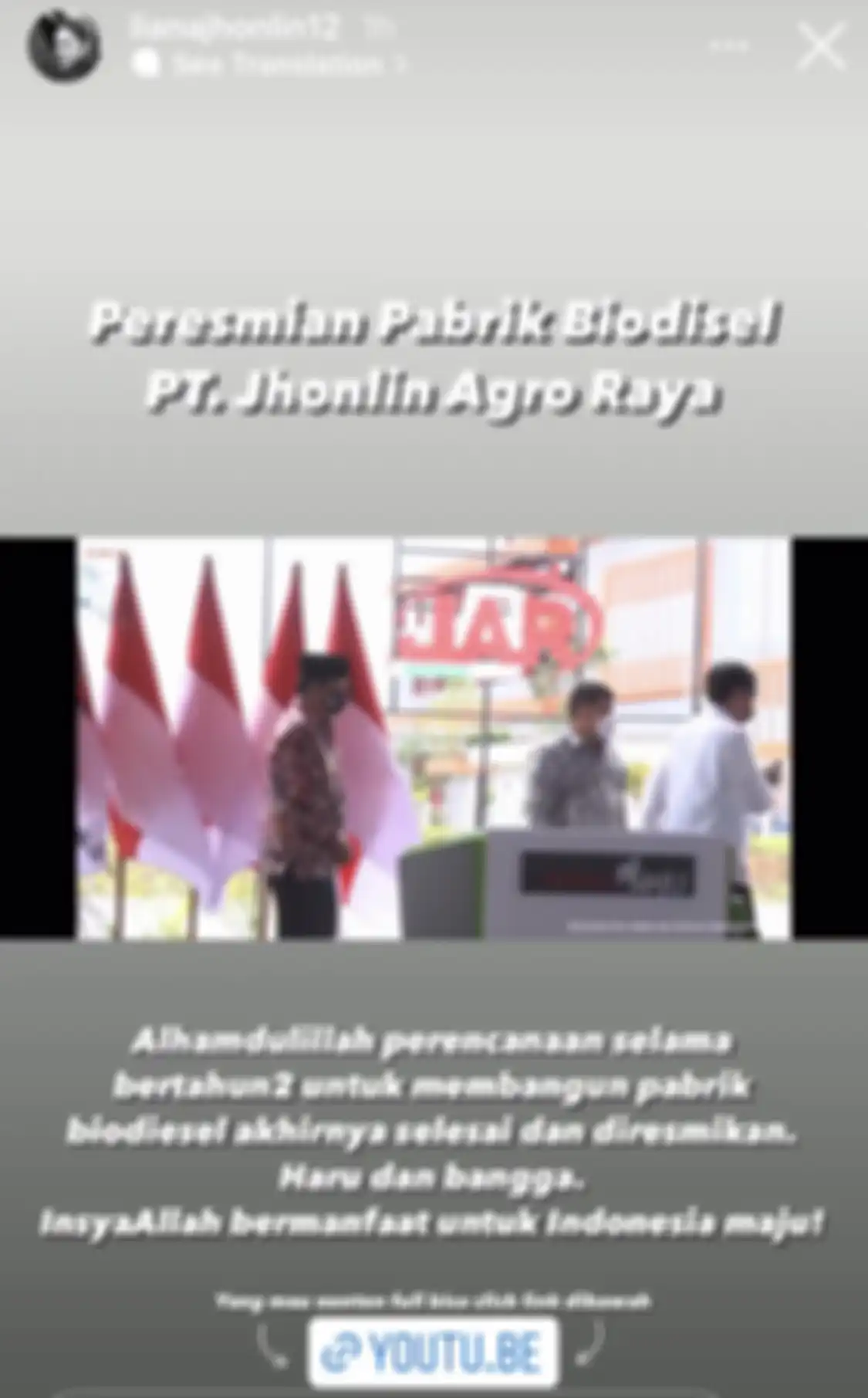 Putri Haji Isam bangga memamerkan foto bisnis baru ayahnya yang langsung diresmikan oleh Presiden Jokowi. Terkuak hubungan keduanya.