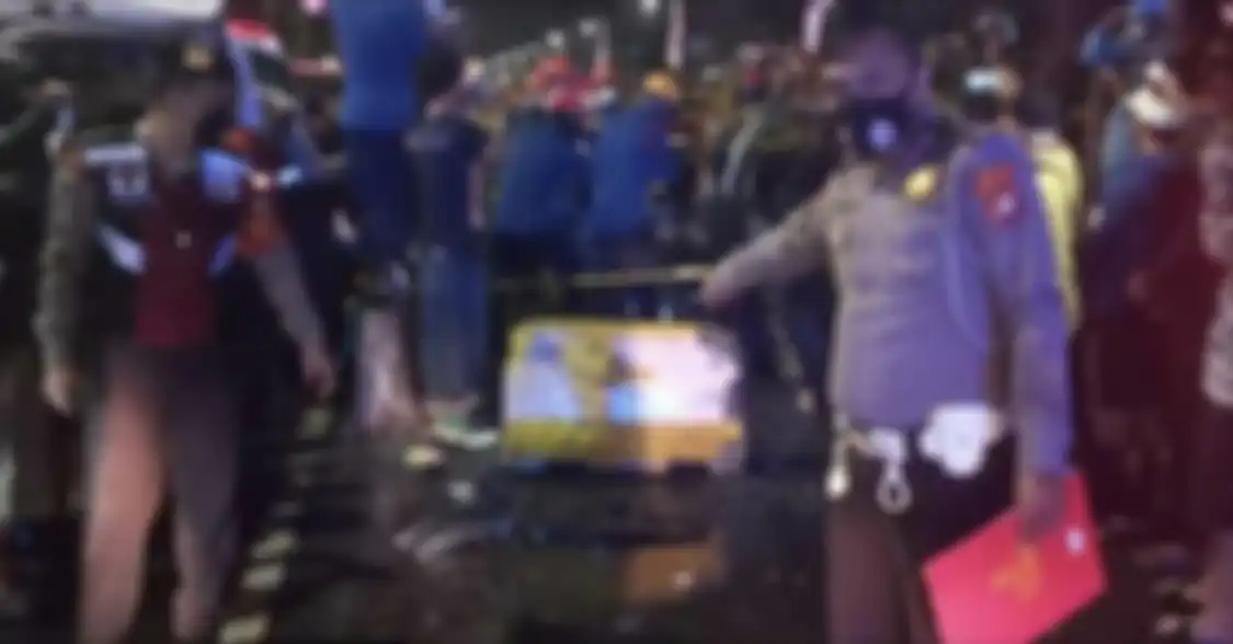 Identitas rekan wanita AKP Novandi Arya yang ikut terbakar habis berhasil terkuak. Polisi berhasil mengidentifikasi dengan cara ini.