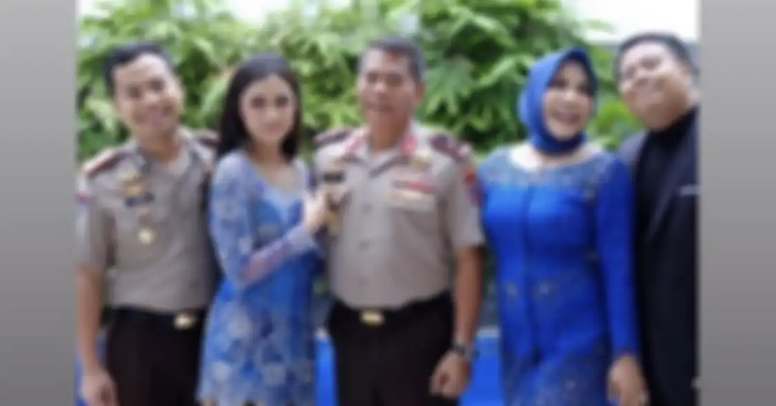 Mobil Camry milik Fatimah PSI sudah membuat hati Gubernur Kaltara hancur. Pihak Damkar Senen beri jawaban atas tudingan terlambat datang.