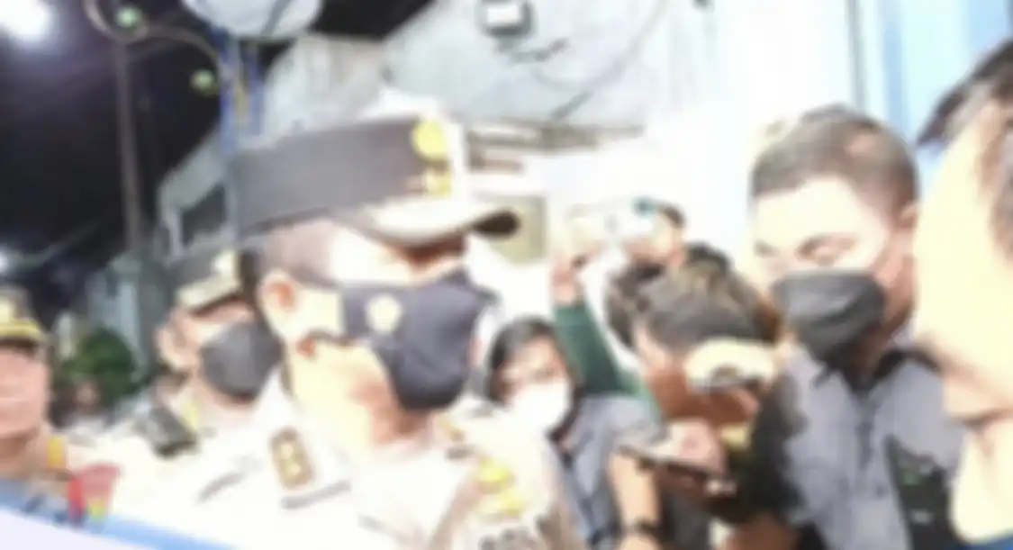 Begini cara Bechi anak kiai Jombang bungkam warga sekitar. Pantas banyak korban pencabulan yang ogah lapor polisi. 