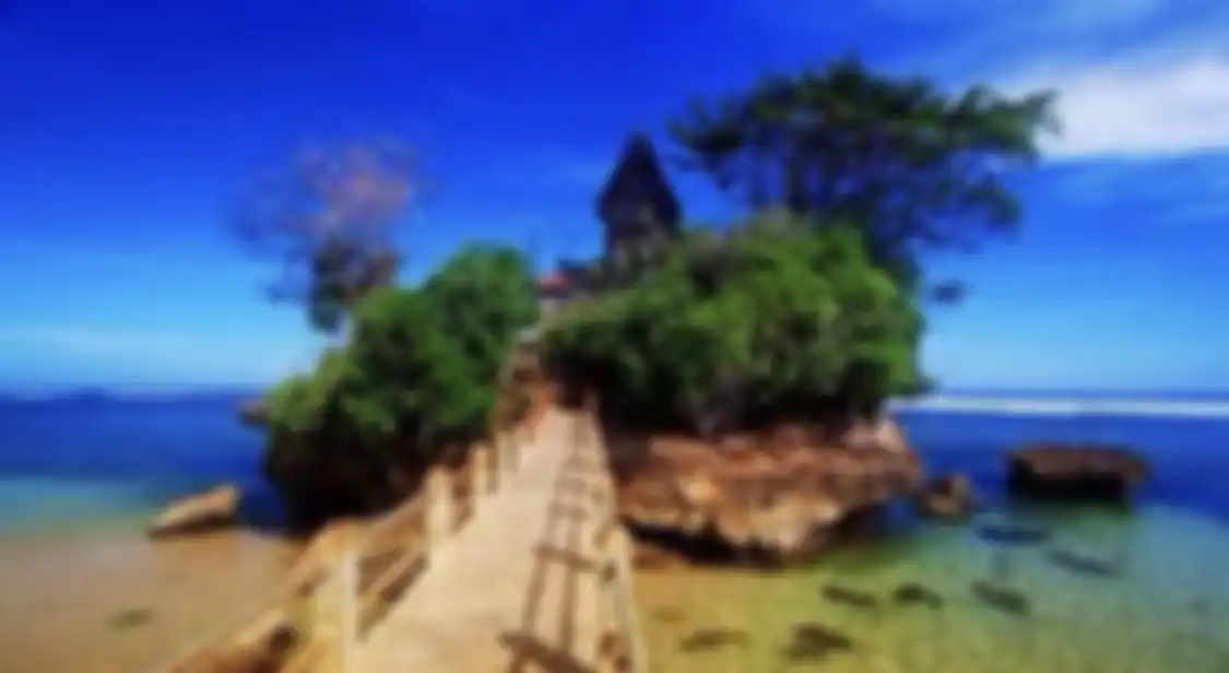 Inilah 6 tempat wisata di Malang yang cocok buat foto aesthetic. Biaya tiket masuknya juga mirah meriah. Yuk kita kunjungi!