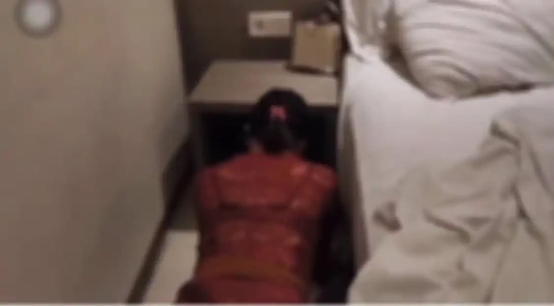 Lokasi video viral wanita kebaya merah ternyata bukan di Bali. Foto suasana hotelnya ternyata cocok dengan daerah ini.