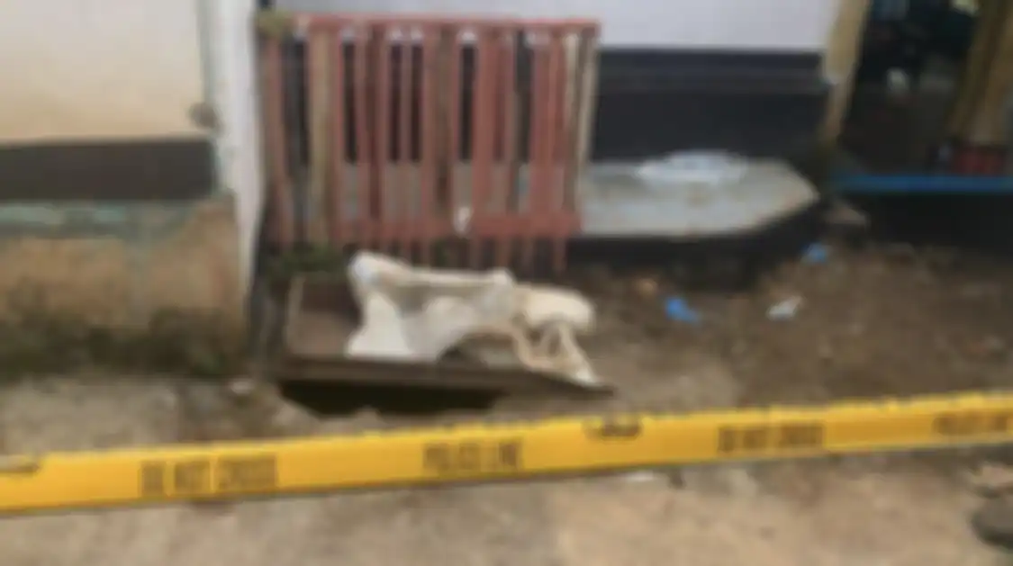 Temuan jenazah di rumah Wowon Erawan tersangka kasus pembunuhan sekeluarga dengan racun pestisida.
