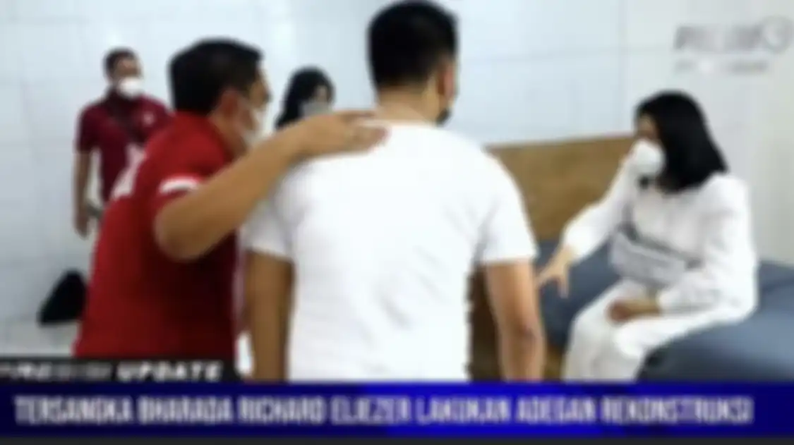 Begini posisi Putri Candrawathi saat bicara ke Brigadir J di kamar rumah Magelang. Pantas Kabareskrim bilang cuma Tuhan yang tahu. 