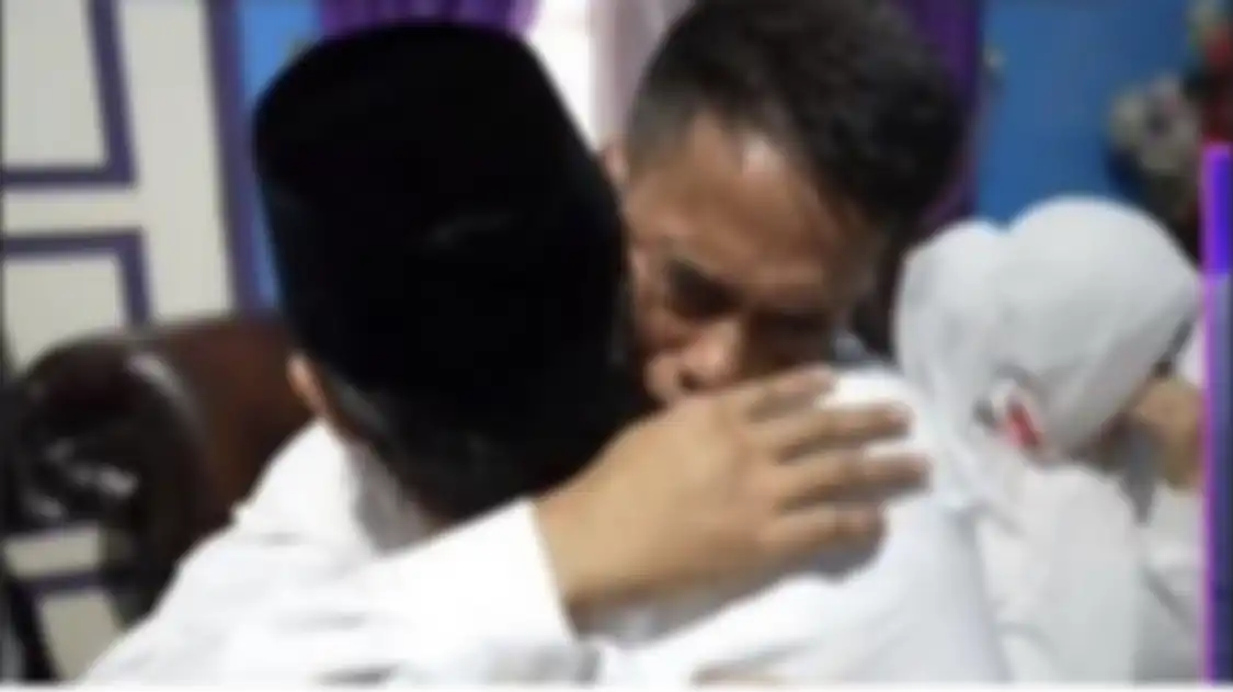 Ternyata ini cara Lesti Kejora pergoki Rizky Billar selingkuh. Pantas suaminya sampai tega bikin tulang leher sang biduan bergeser.