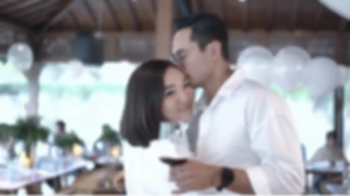 Gisel memenuhi janji liburan bareng Gading Marten ke negara ini. Gempi pun dijamin bahagia. Foto Rino Soedarjo disentil.