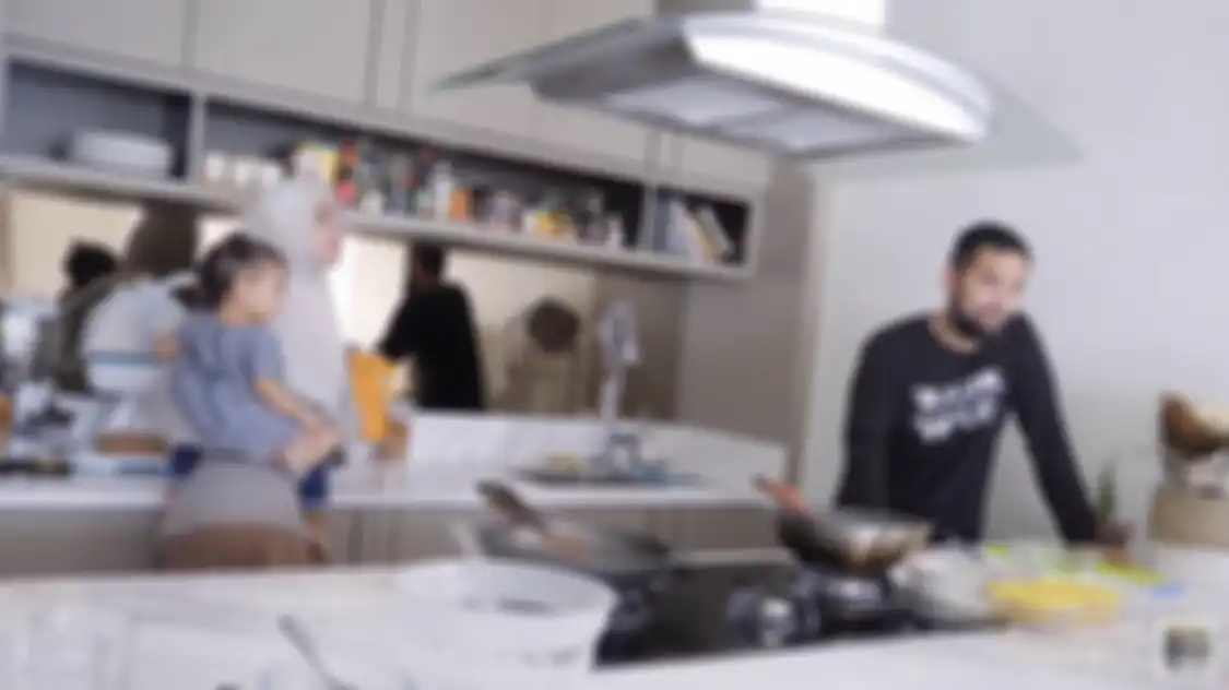 Siap sangka 8 foto desain dapur cantik milik para artis Tanah Air ini ternyata mudah ditiru.
