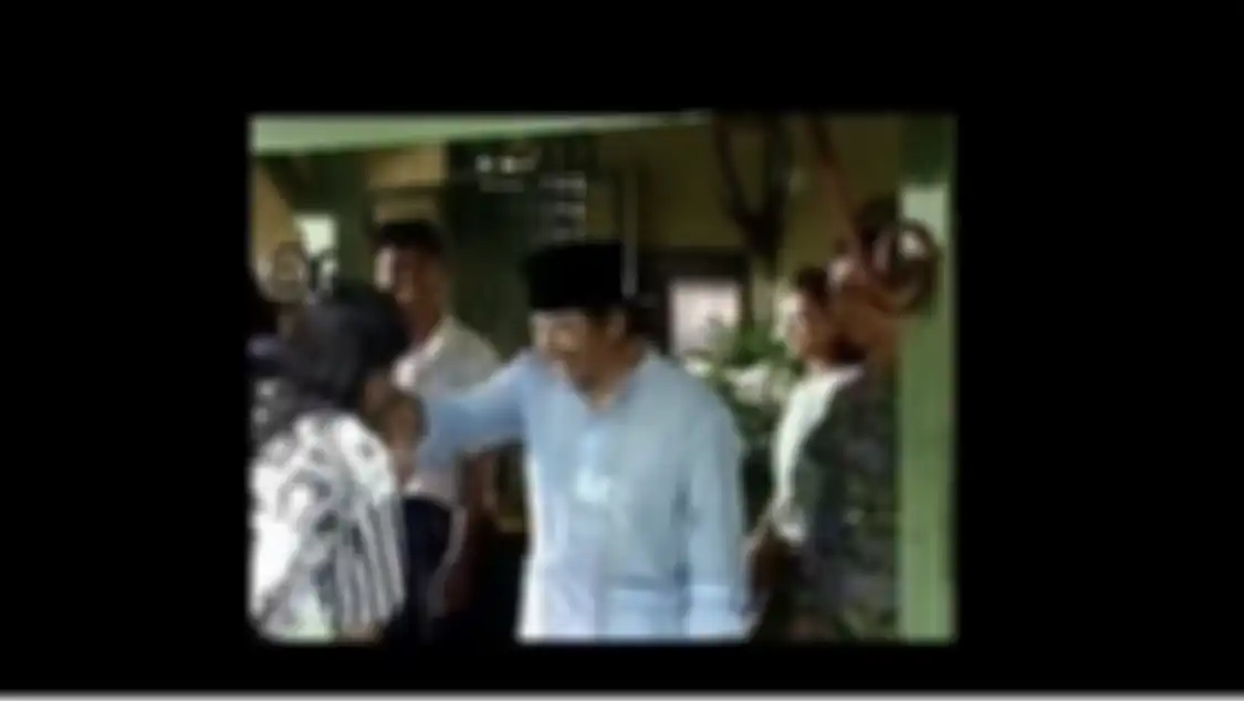 Foto pemain Si Doel Anak Sekolahan selalu melekat di hati penggemar, ternyata ini sederet fakta yang jarang orang tahu di balik serial favorit. 