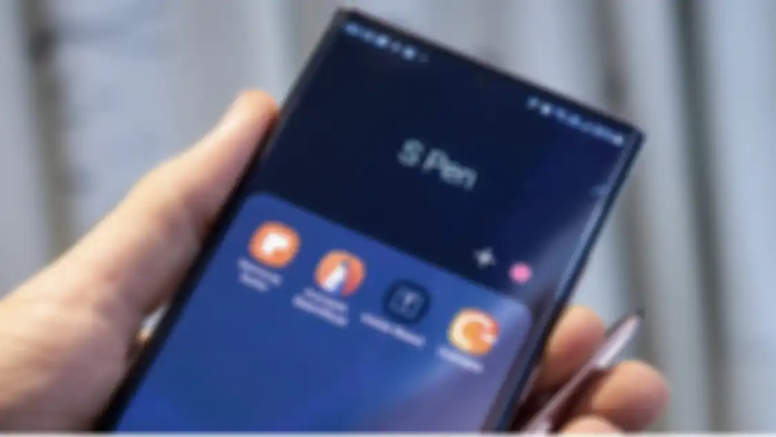 Samsung Galaxy Note 20 Ultra yang diakui sebagai jagoan kamera HP Android ternyata miliki kelemahan begini. 