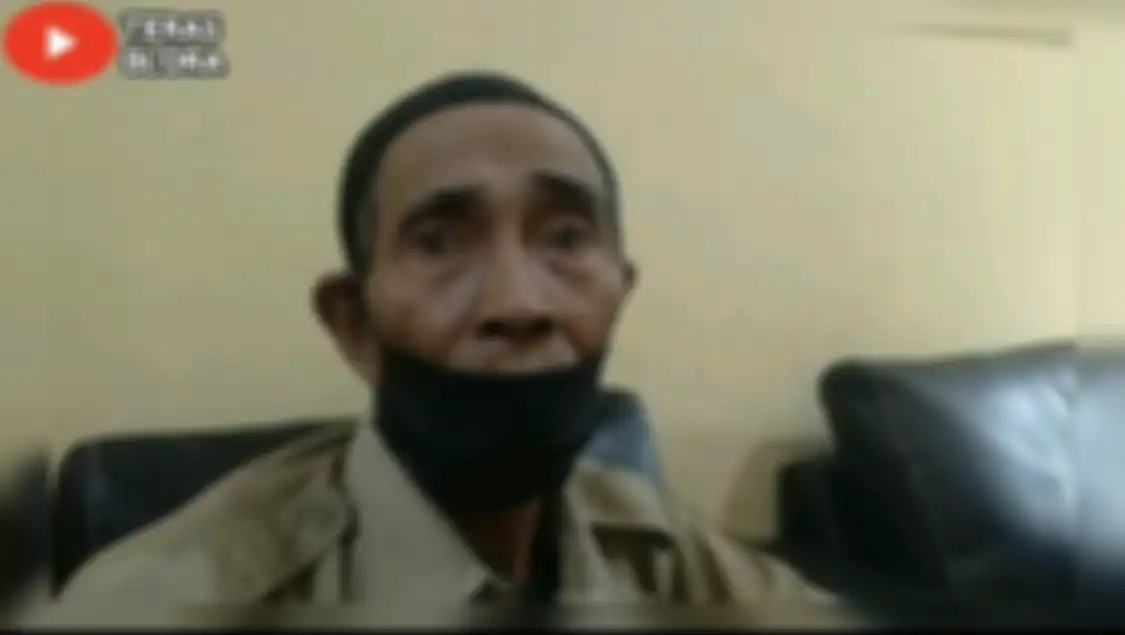 Foto tampang Mbah Minto yang dijerat kasus penganiayaan usai membela diri karena menganiaya pencuri beredar.