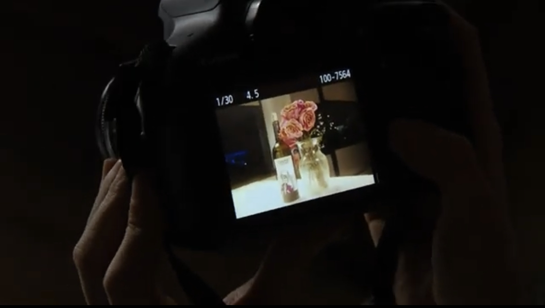 Fotografer kehilangan Rp 53 juta usai ditipu di Instagram. Endingnya jadi gini.