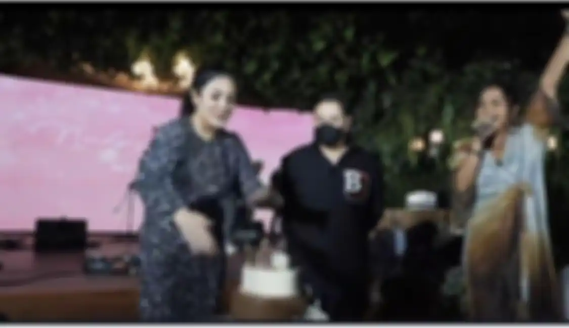 Dito Mahendra yang polisikan Nikita Mirzani ternyata cucu tangan kanan Presiden Soeharto. Foto sosoknya dengan keluarga Cendana terungkap.