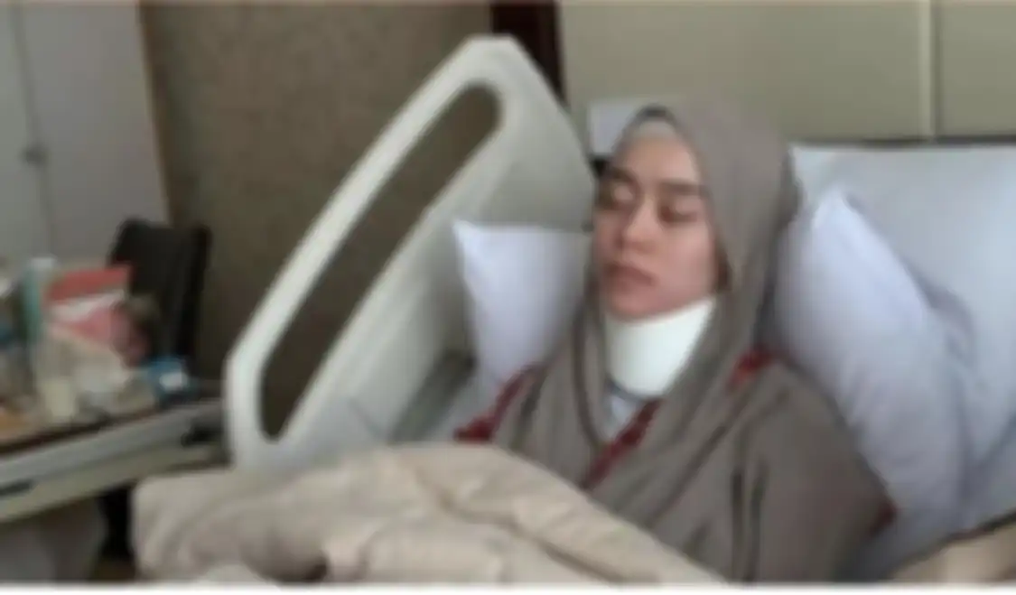Aib Tiara Marleen dikuliti usai sok-sokan bilang Lesti Kejora pergi umroh tinggalkan Rizky Billar. Haji Faisal sampai dibawa-bawa.
