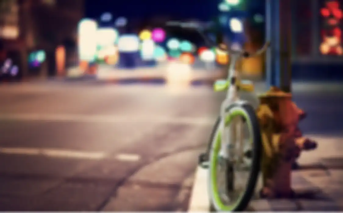 Gambar yang blur saat ini justru sengaja diunggah oleh selebgram. Cukup edit foto kita dengan Snapseed.