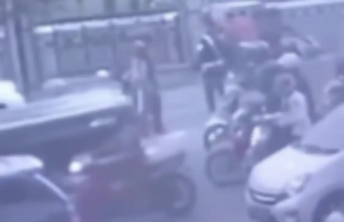 Polisi pukul polisi militer TNi di Palembang yang dipicu masalah sepele ternyata punya gangguan ini. Foto tampangnya beredar.