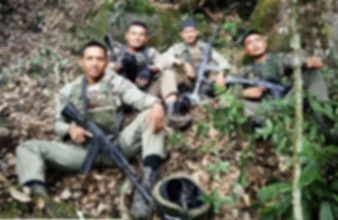 Bharada E sampai harus dipaksa orangtua ikut tes polisi. Richard Eliezer belum genap setahun kerja di rumah Irjen Ferdy Sambo.