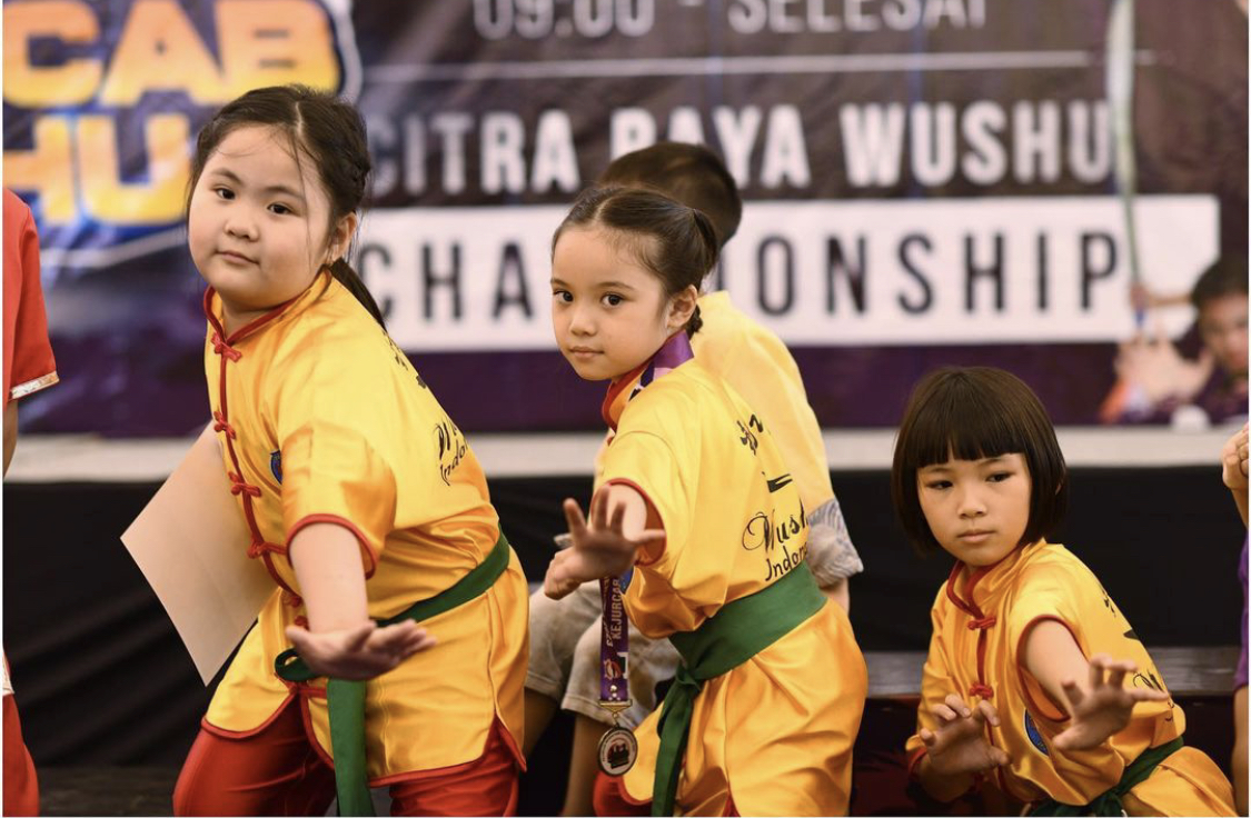Anak semata wayang Gisella Anastasia dan Gading Marten saat beraksi dalam lomba wushu.