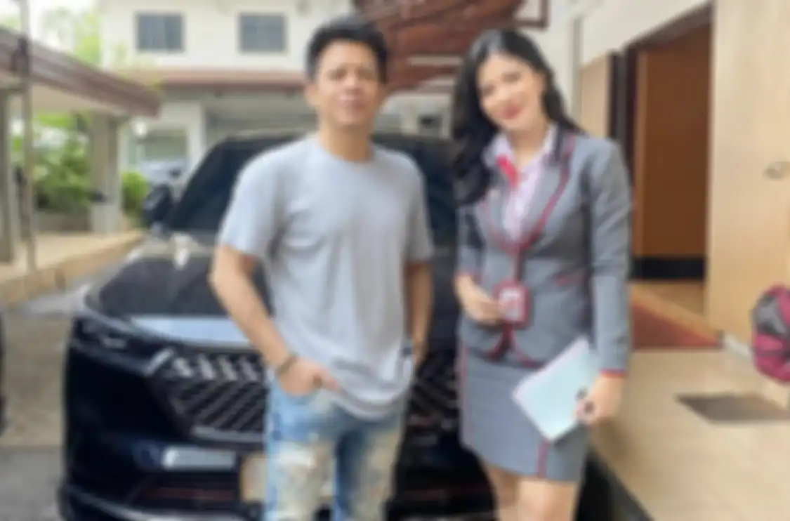Luna Maya heran BCL minta maaf gegara disinggung soal Ariel NOAH. Namun, sang vokalis malah kepergok beli barang mewah ini. 