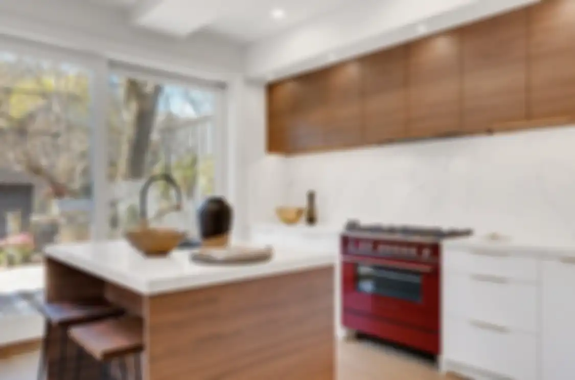Desain dapur kotor memang bisa bikin foto interior menjadi semakin berkelas. Namun, sayang ada rintangan terbesar ini.