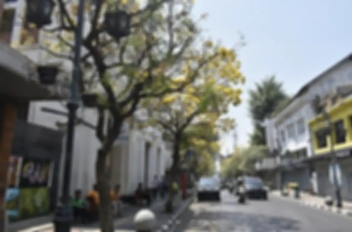 Braga, tempat wisata yang menyajikan spot foto estetik di Bandung.