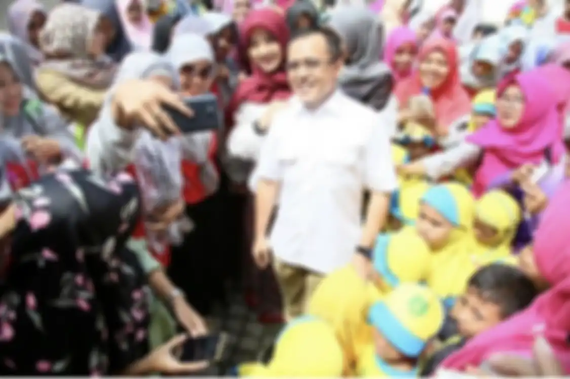 Ini profil Azwar Anas mantan Bupati Banyuwangi yang digoyang foto syur saat Pilkada Jatim 2018. Dia dilantik Jokowi jadi MenPAN-RB.