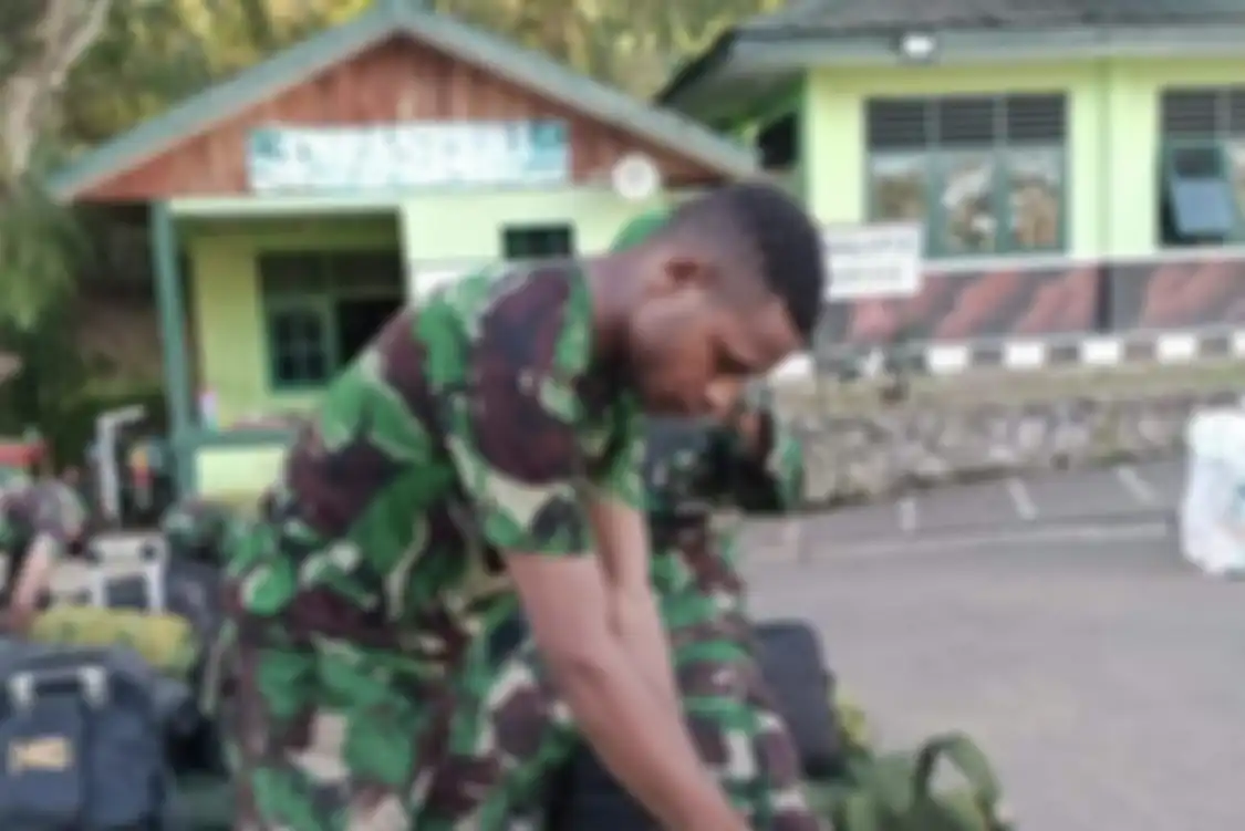 Foto Prada Yotam Bugiangge sudah disebarkan. Namun, ada informasi prajurit kelana yudha ini pernah mengunggah foto bendera Papua Merdeka. 