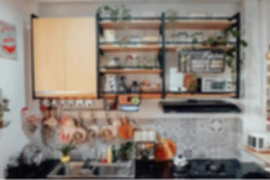 7 foto interior rumah mungil yang sengaja memilih desain dapur industrial jadi dikepoin di media sosial.