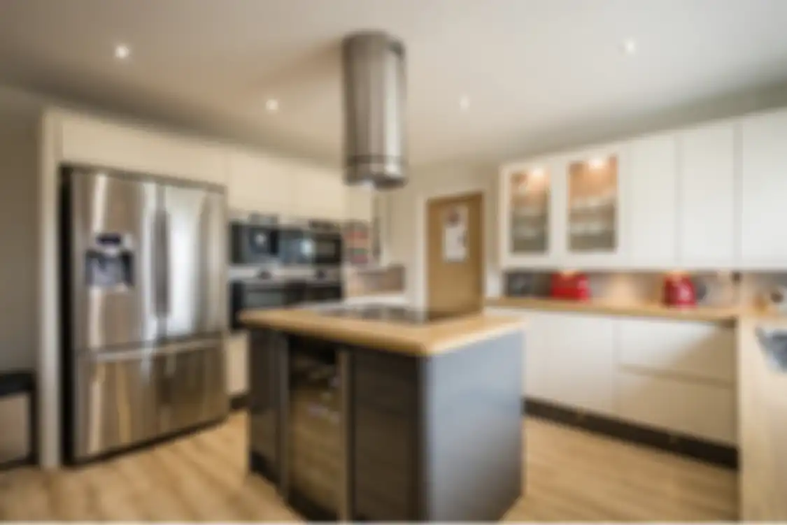 Desain dapur kotor memang bisa bikin foto interior menjadi semakin berkelas. Namun, sayang ada rintangan terbesar ini.