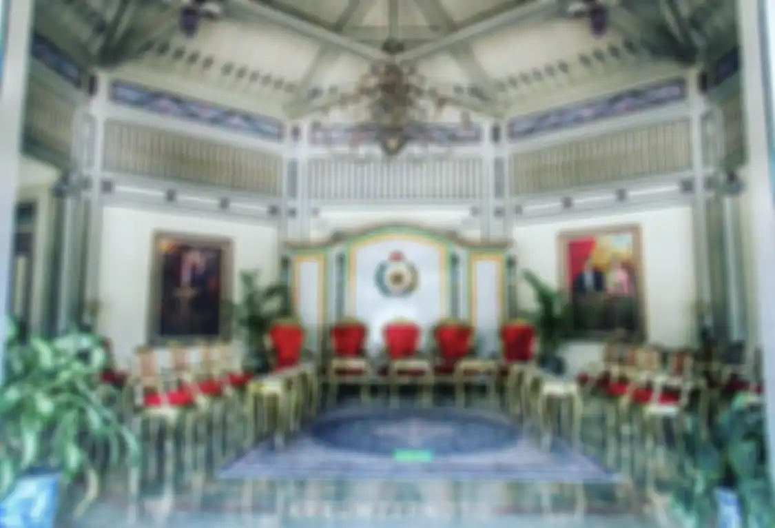 Simak deretan fakta unik Pura Mangkunegaran di Solo yang menjadi tempat jamuan ngunduh mantu Kaesang Pangerap. Intip foto interiornya.