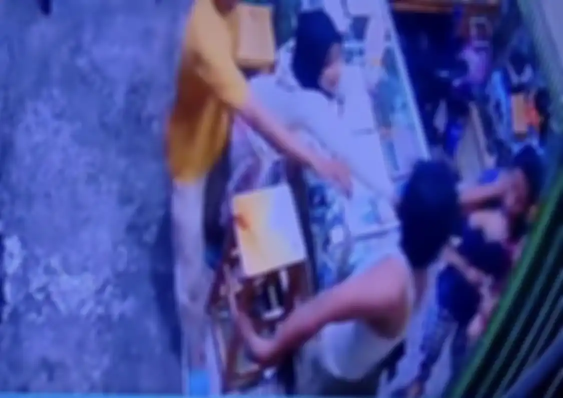 Pria inisial E dilaporkan oleh tetangganya setelah viral memaki dan membanting kucing di Kalideres kini ditetapkan sebagai tersangka.