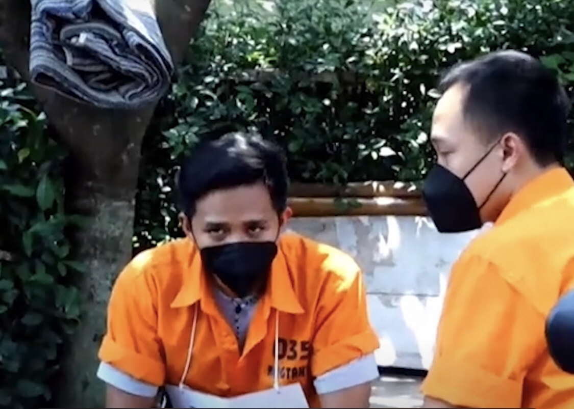 Ajudan Ferdy Sambo ini sama sepert Brigadir J yang punya saldo rekening hingga ratusan juta rupiah. Foto Bripka Ricky Rizal disorot. 