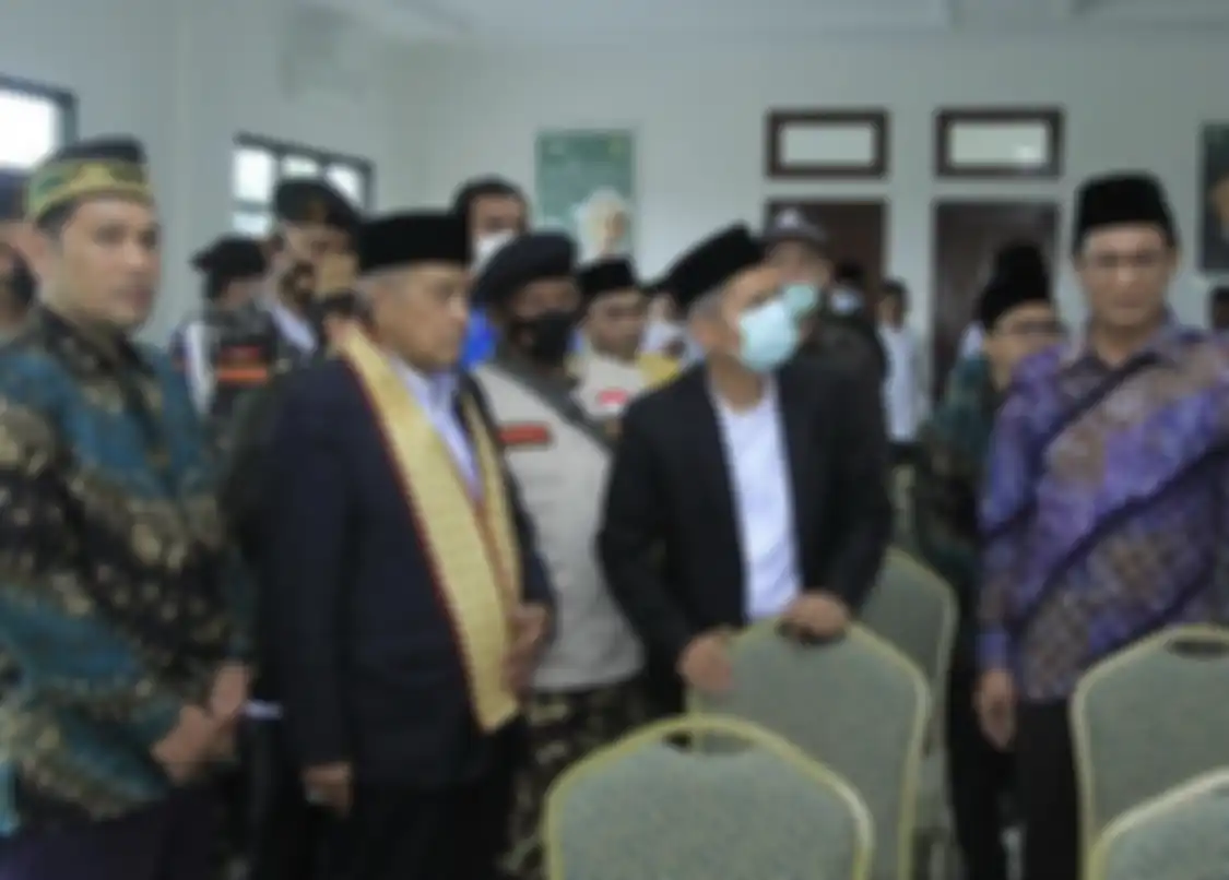Rektor Unila Prof Karomani yang ditangkap KPK di Bandung ternyata punya hubungan begini dengan Nahdlatul Ulama. Ini foto buktinya.