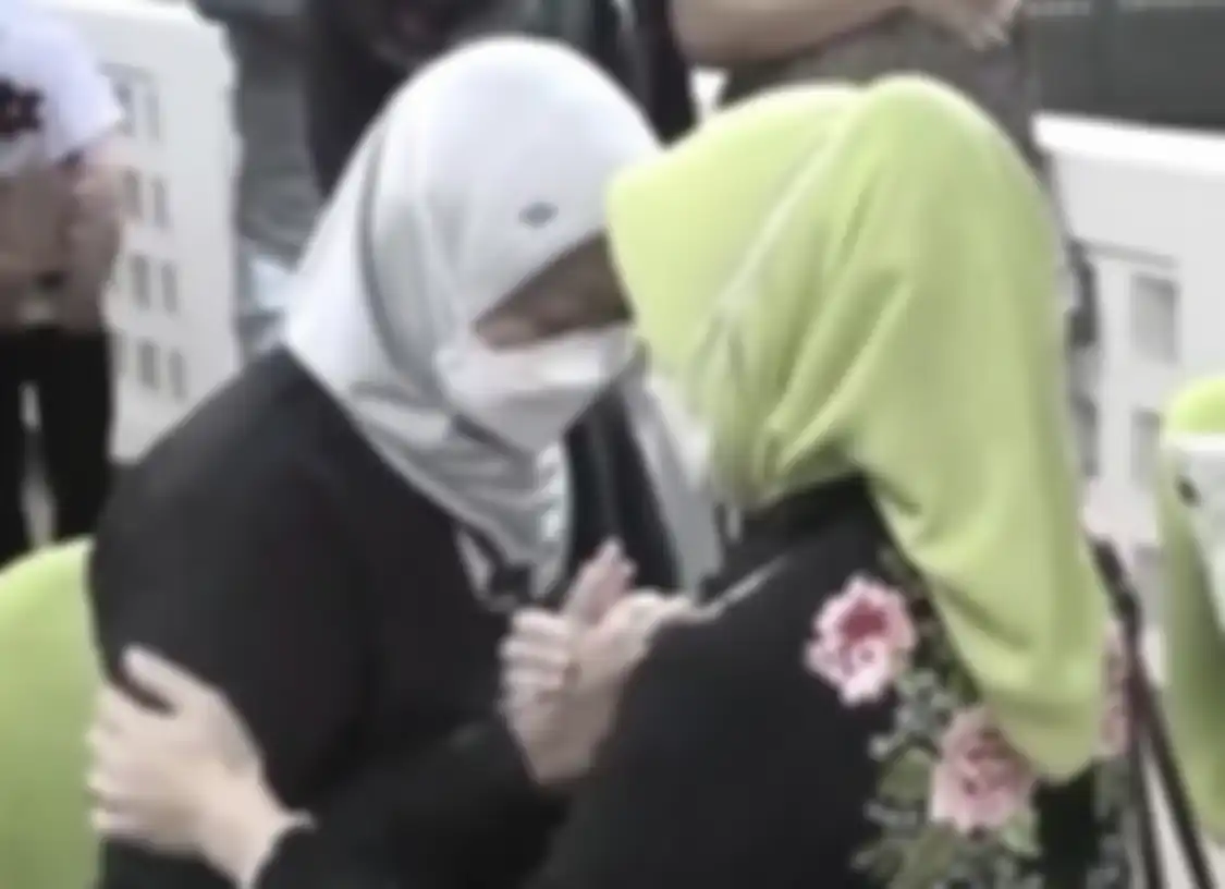 Duka atas kehilangan Eril telah menyelimuti Ridwan Kamil dan Atalia Praratya. Ungkapan duka juga meluncur dari Gisel hingga tuai sorotan.