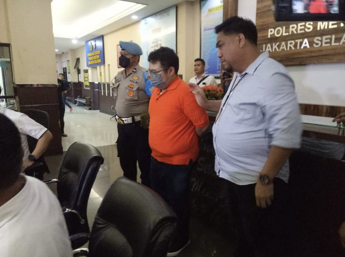 Giorgio Ramadhan sopir Fortuner arogan resmi ditahan oleh polisi. Pemilik asli mobil mewah itu terungkap.