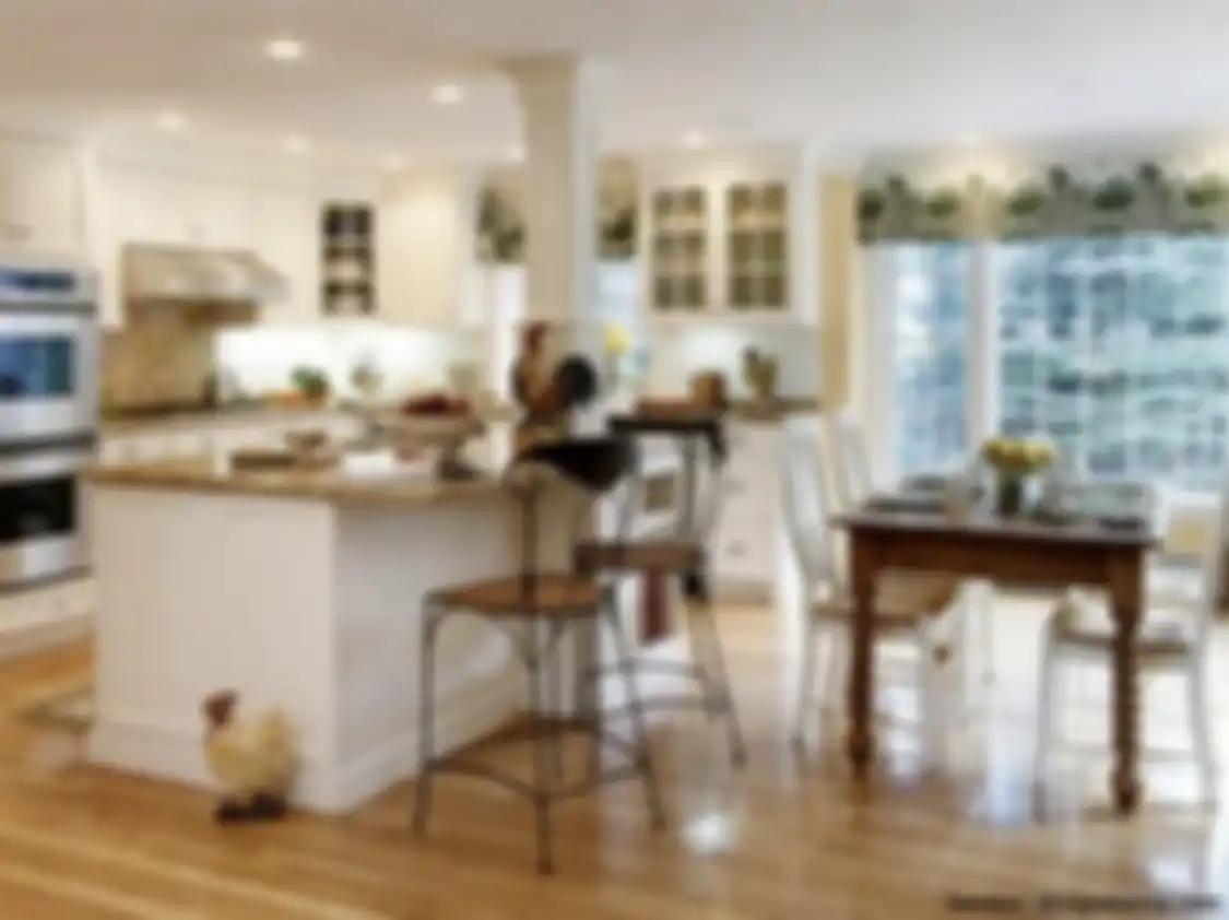 Pemilik rumah bosan melihat foto desain dapur mungil tampil monoton. Gaya eklektik menjadi pilihan unik di rumah minimalis.