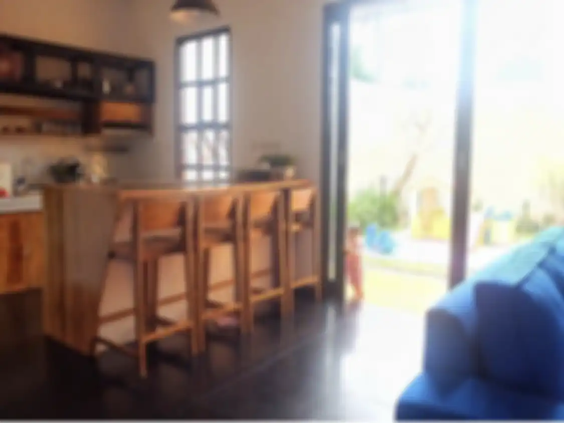 Siap sangka 8 foto desain dapur cantik milik para artis Tanah Air ini ternyata mudah ditiru.