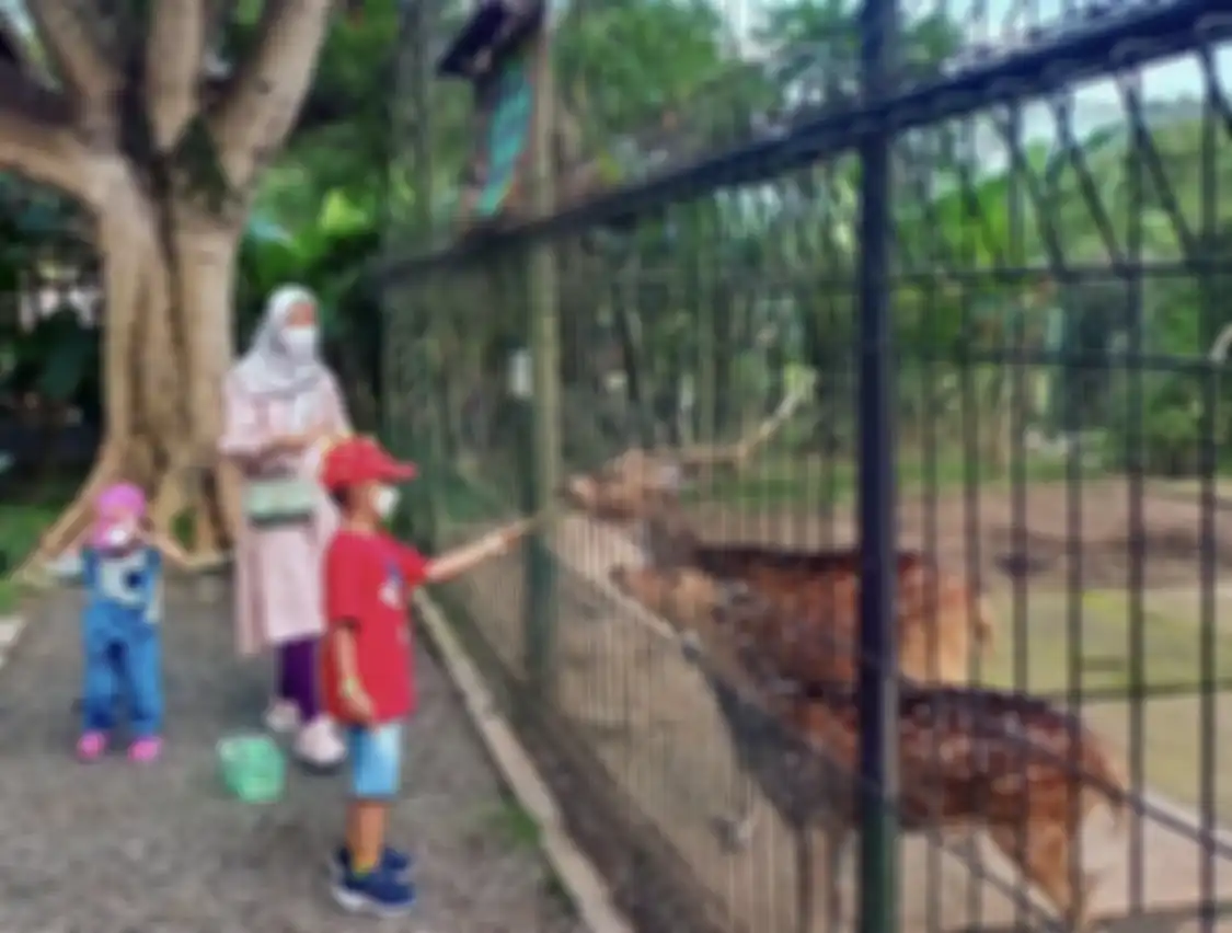 Ini 9 tempat wisata hits di Bandung yang bikin betah. Dijamin istri sampai ketagihan. Lengkap dengan foto rekomendasinya.