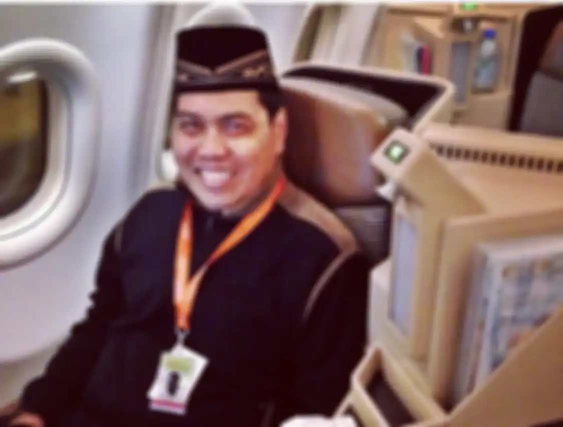 Mimi Bayuh bikin Raffi Ahmad sampai harus menelepon ibunda Nagita Slavina. Ternyata ayah Mimi Bayuh punya profesi mentereng ini. 