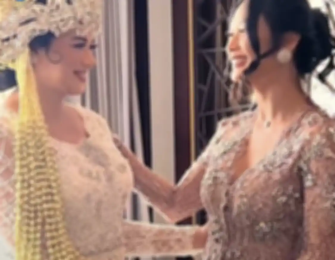 Inilah sosok Idham Mase, baru 6 hari nikmati bulan madu dengan Catherine Wilson sudah tanggung utang yang fantastis. Lihat foto profilnya.