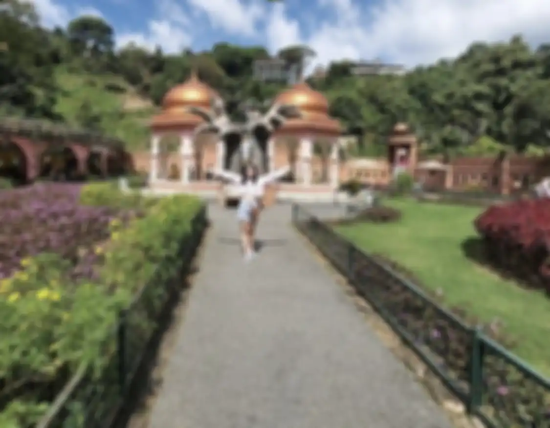 Ini 9 tempat wisata hits di Bandung yang bikin betah. Dijamin istri sampai ketagihan. Lengkap dengan foto rekomendasinya.