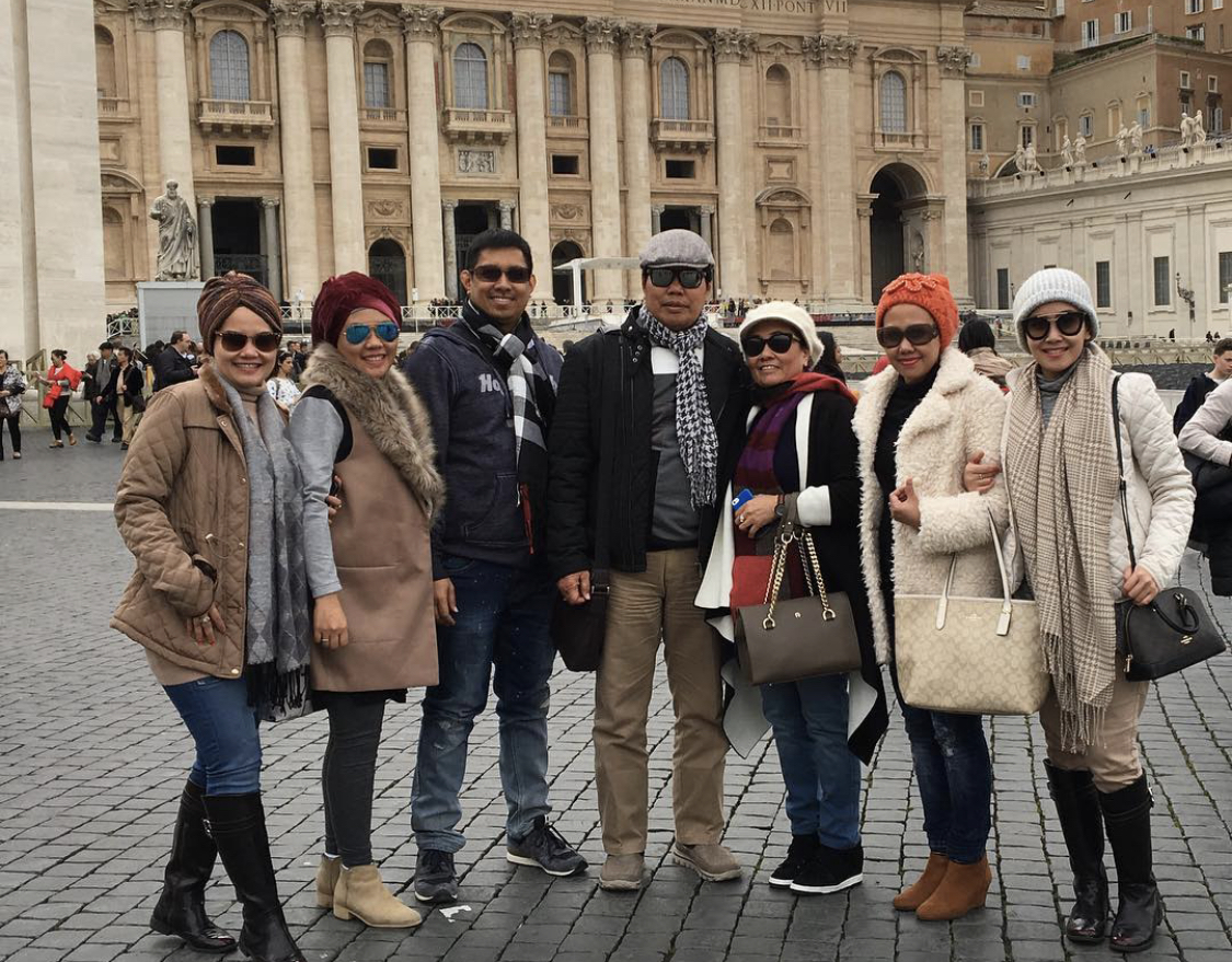 Mimi Bayuh bikin Raffi Ahmad sampai harus menelepon ibunda Nagita Slavina. Ternyata ayah Mimi Bayuh punya profesi mentereng ini. 