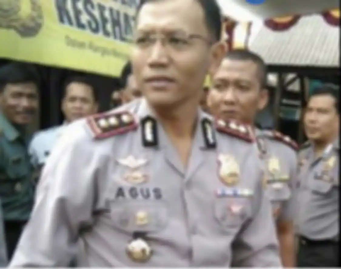 Kombes Agus Nurpatria pamen Polri sebelum ikut Ferdy Sambo sempat memenuhi nazar sang ayah saat tugas di luar Jakarta. 