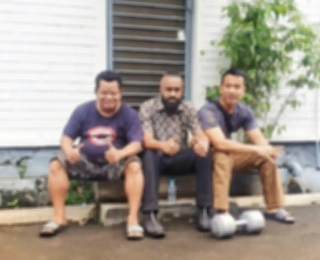 Kuat Maruf sopir Putri Candrawathi mengejar Brigadir J yang berlari ke depan rumah Magelang. Foto CCTV jadi bukti kunci. 