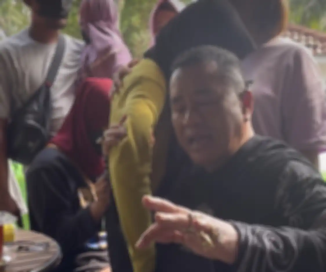 Hotman Paris yang sudah minta atensi Kapolda Metro Jaya murka dapat laporan begini dari keluarga anak yatim piatu korban pemerkosaan.