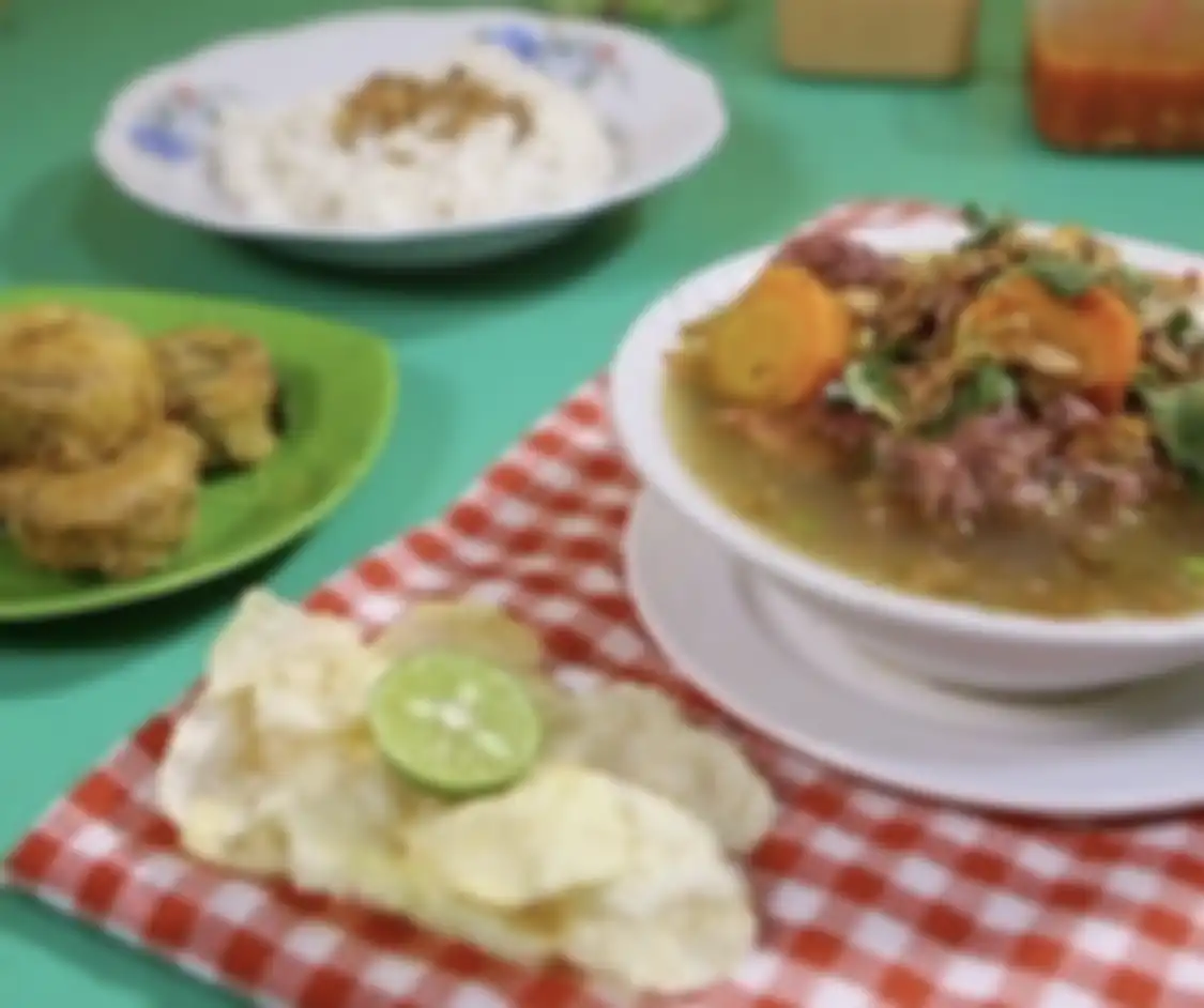 5 tempat wisata luliner di Bogor ini cocok buat makan siang enak. Lihat foto ragam menunya. Harganya juga tak bikin kantong jebol.