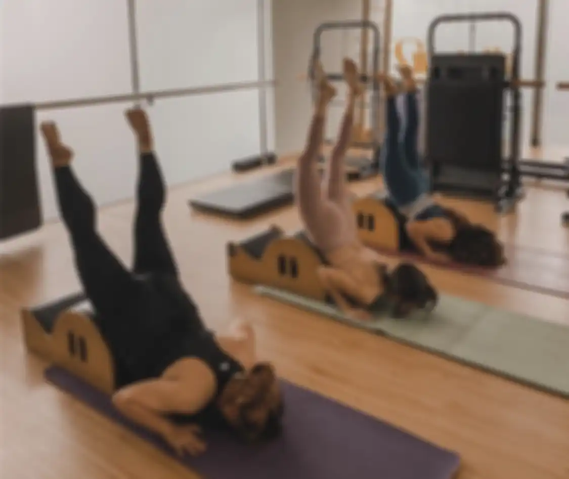 Inilah 6 foto Gisel memamerkan keindahan yoga. Netizen sampai mengeluarkan komentar nakal, kok kamu makin menjadi-jadi?